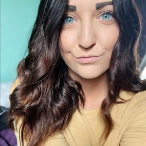 Meet your Posher, Jenna